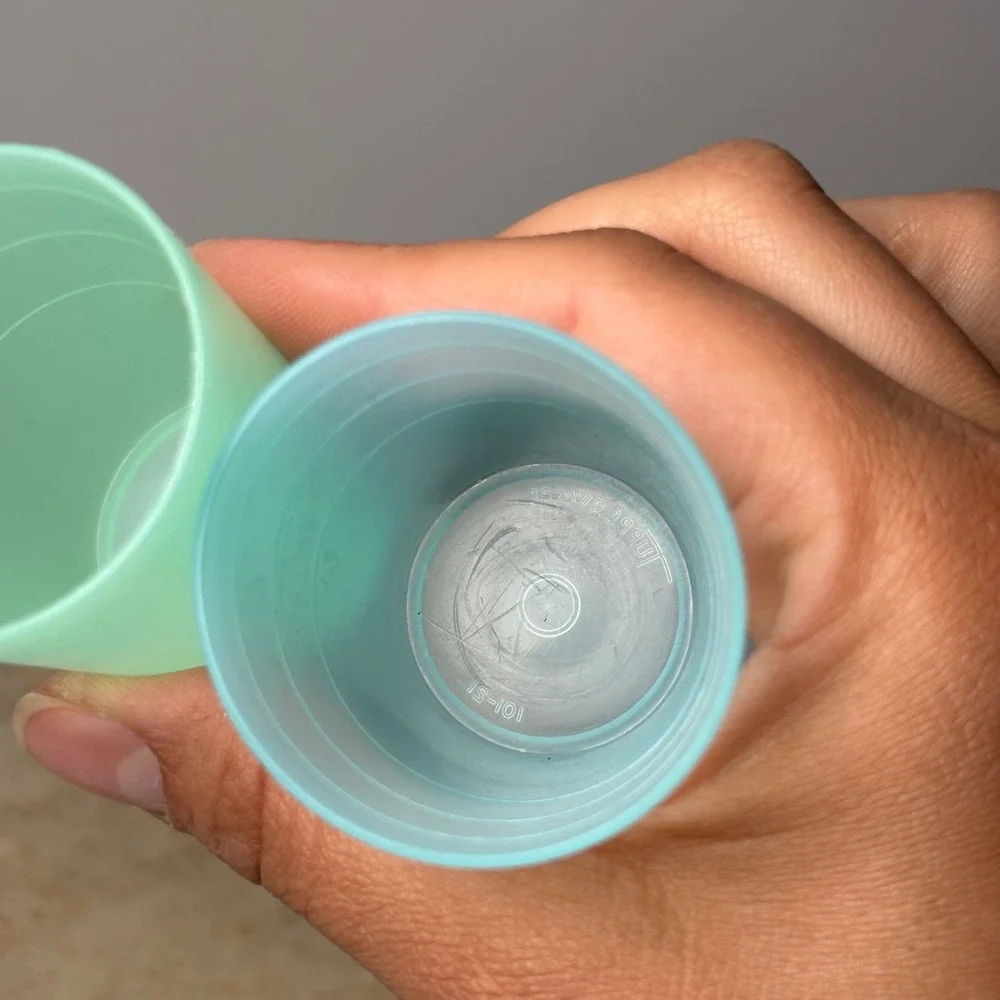 Tupperware Vintage Juice Tumblers 2oz‎ Blue Green Set of 2 Pastel Small